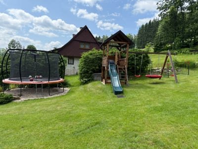 Trampolína — pohled zblízka